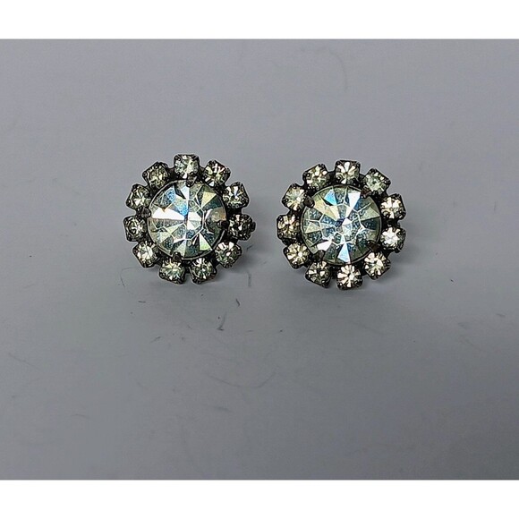 Vintage Clear Sparkly Rhinestone Clip-On Earrings Estate Find 1/2 in - Picture 1 of 10